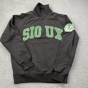 North Dakota Fighting Sioux Quarter Zip Size Medium UND Hockey Gray